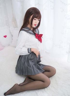 年轻的女老师韩国_1080P日韩电影在线